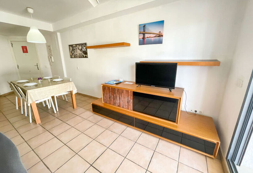 Apartamentos Font Nova 3000