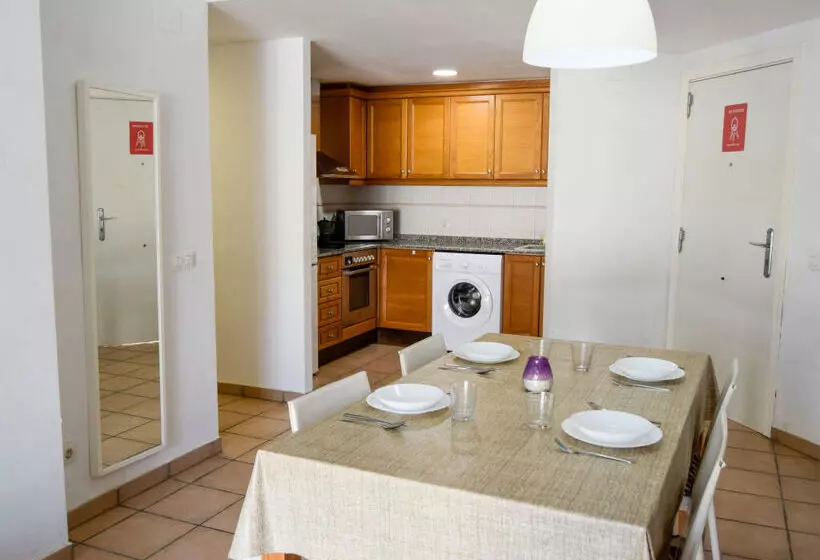 Apartamentos Font Nova 3000