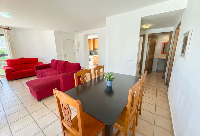 Apartamentos Font Nova 3000