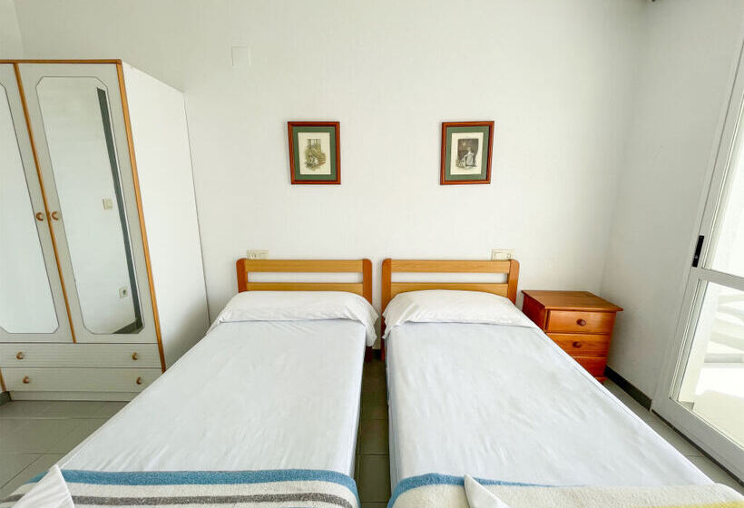 Apartamentos Font Nova 3000