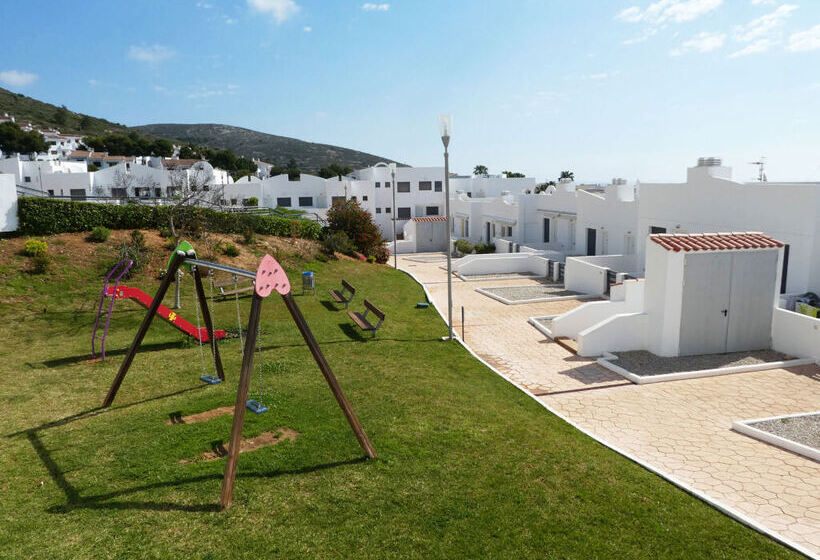 Apartamentos Font Nova 3000