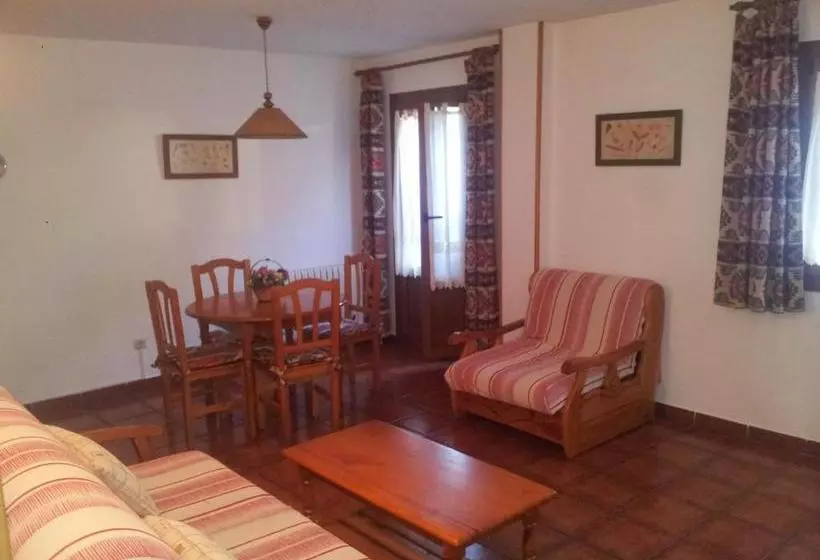 Apartamentos Petronilla