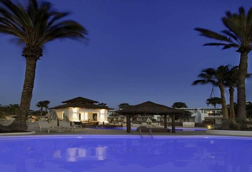 Отель H10 White Suites