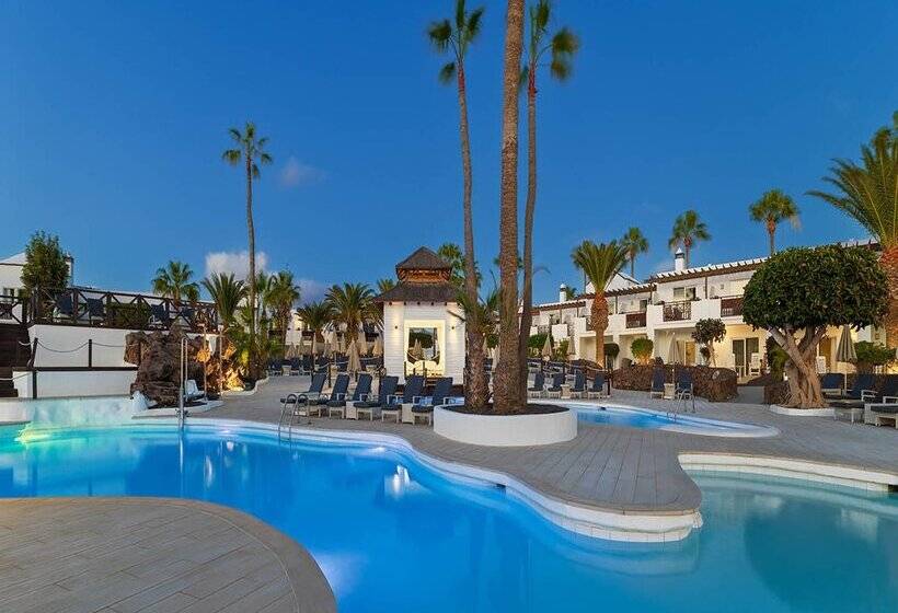 Отель H10 White Suites