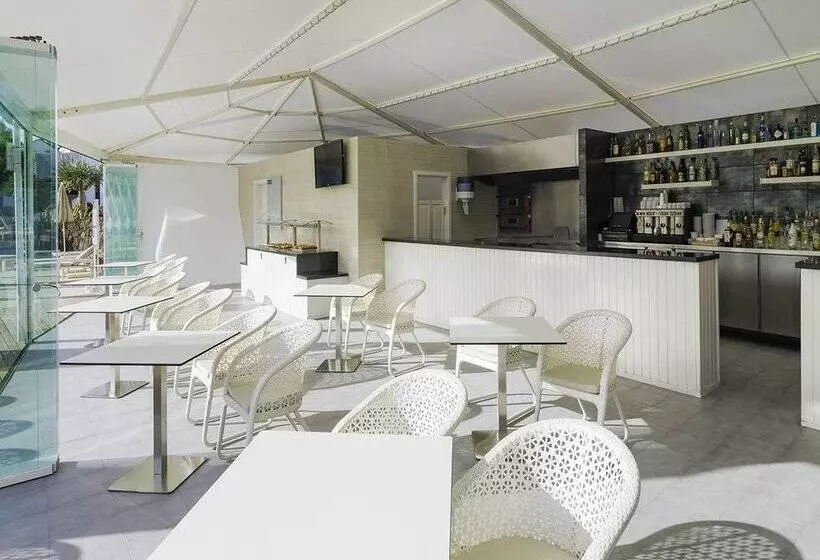 호텔 H10 White Suites