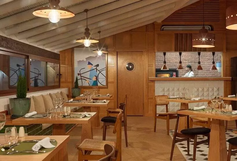 호텔 H10 White Suites