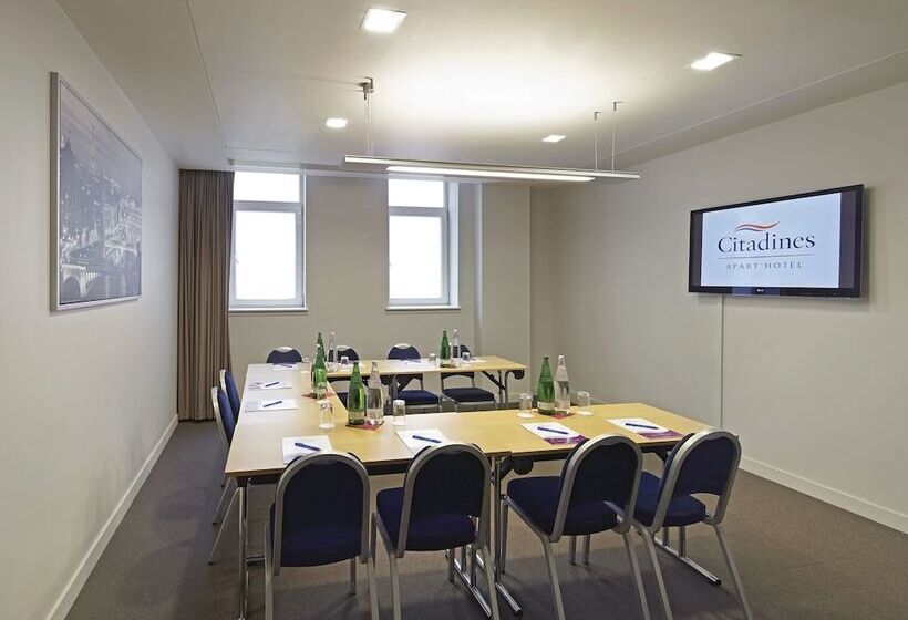 Citadines Holborn   Covent Garden London