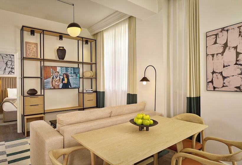 Citadines Holborn   Covent Garden London