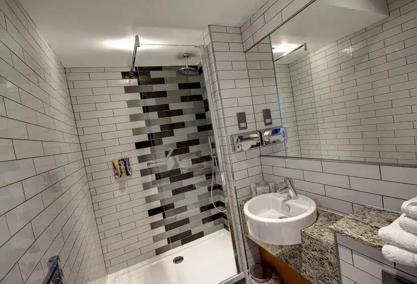 Cairn Hotel Newcastle Jesmond   Part Of The Cairn Collection