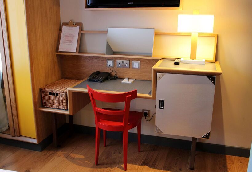 Cairn Hotel Newcastle Jesmond   Part Of The Cairn Collection