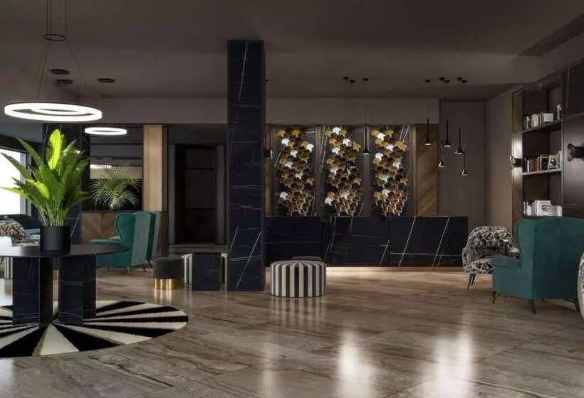 هتل Doubletree By Hilton Brescia