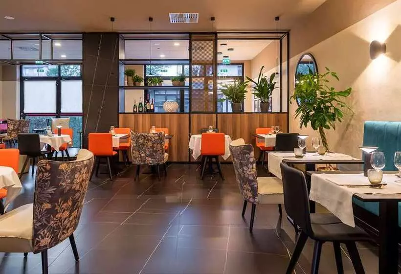 هتل Doubletree By Hilton Brescia