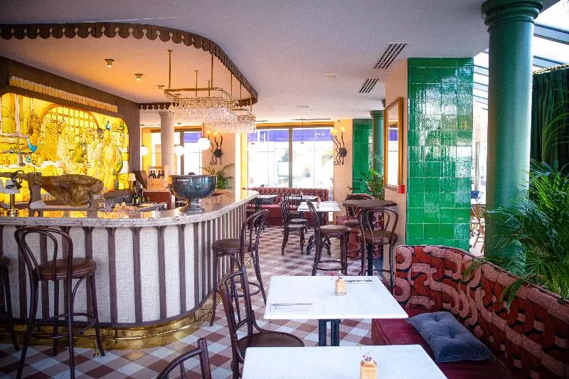 ホテル Maison Eugenie