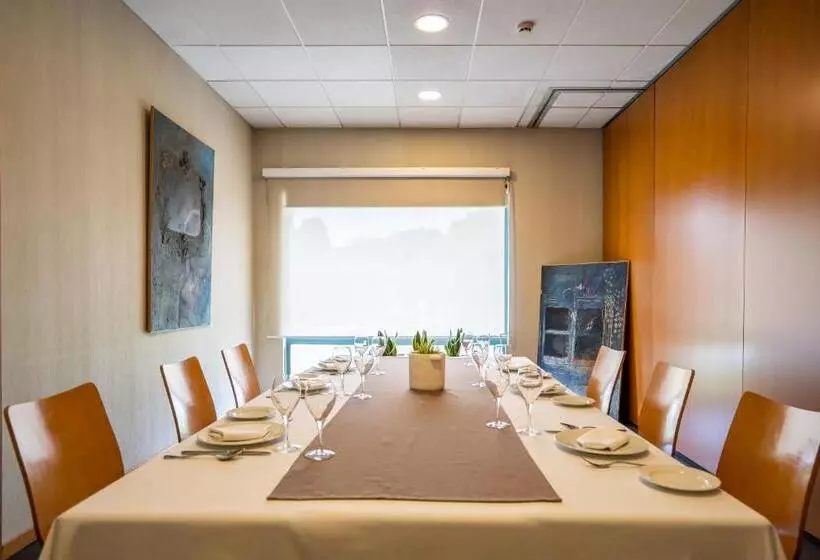 酒店 Posadas De Espana Pinto