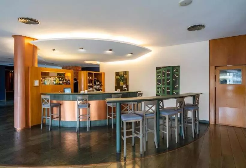 酒店 Posadas De Espana Pinto