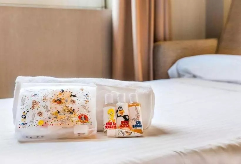 酒店 Posadas De Espana Pinto