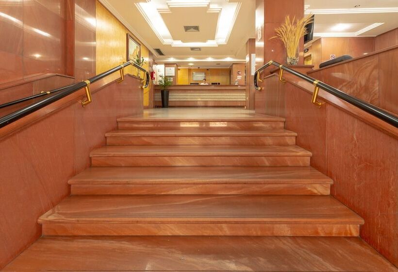 هتل Real Castilha