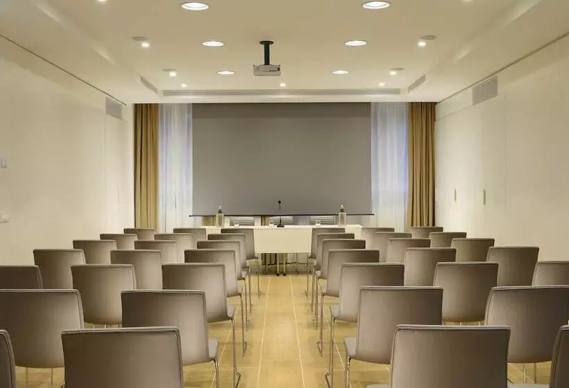 Unahotels Century Milano