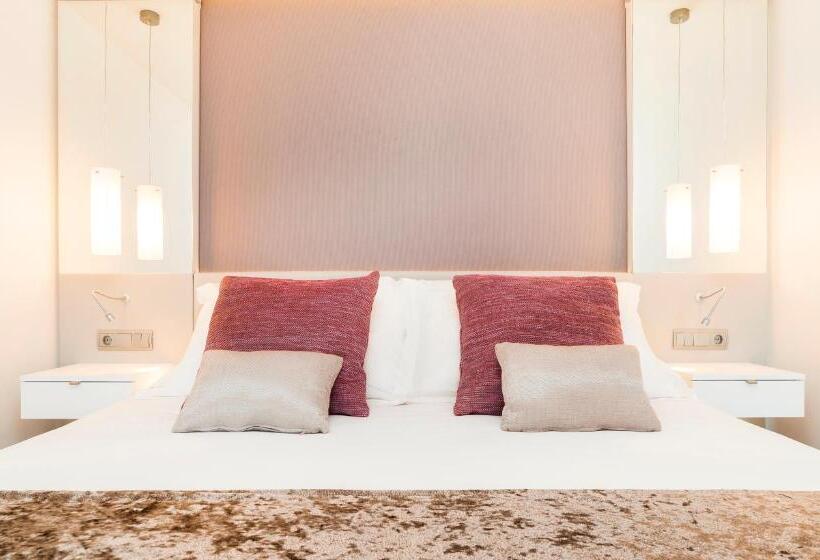 Insotel Tarida Beach Resort & Spa