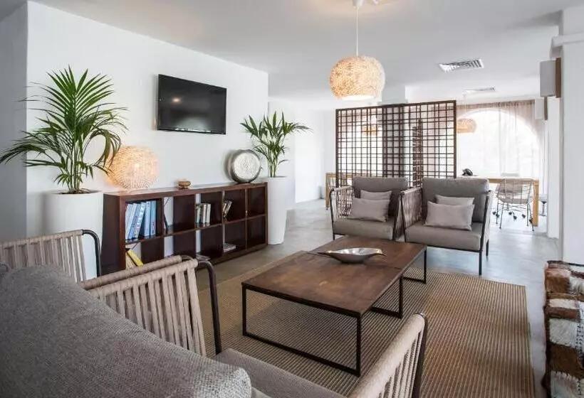 Insotel Tarida Beach Resort & Spa