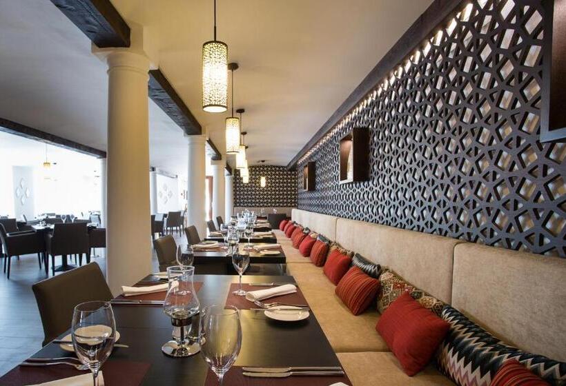 Insotel Tarida Beach Resort & Spa