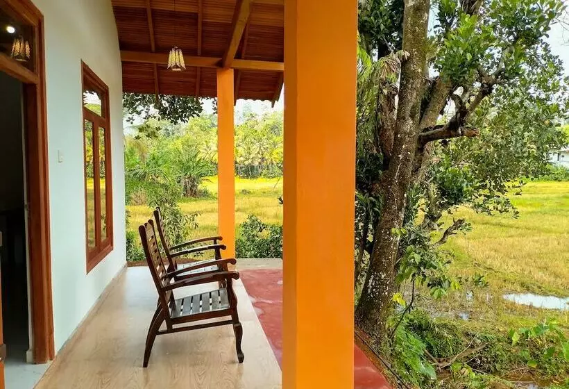 Retkeilymaja Sinharaja Greenvilla Homestay