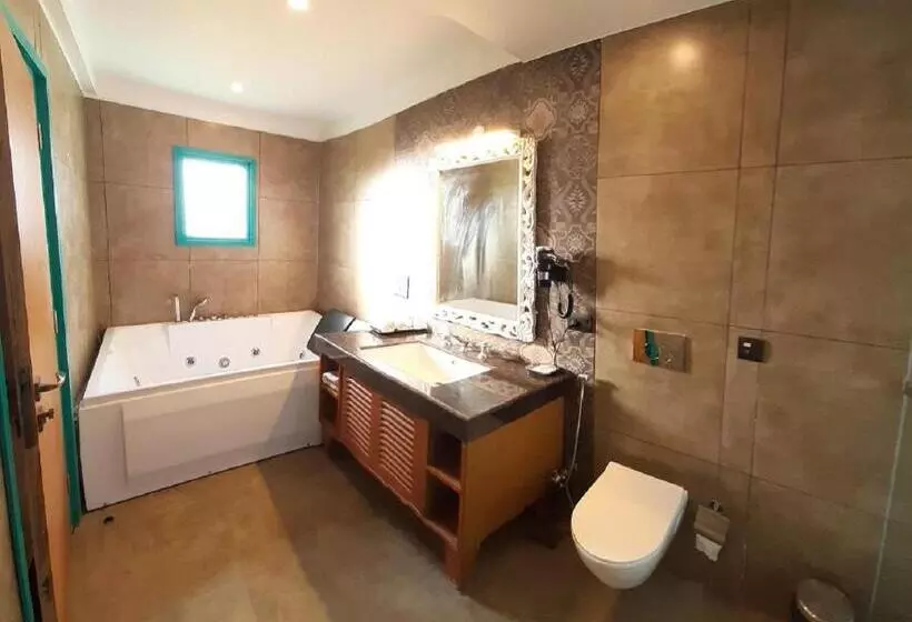 Arch The Baakhli Resort