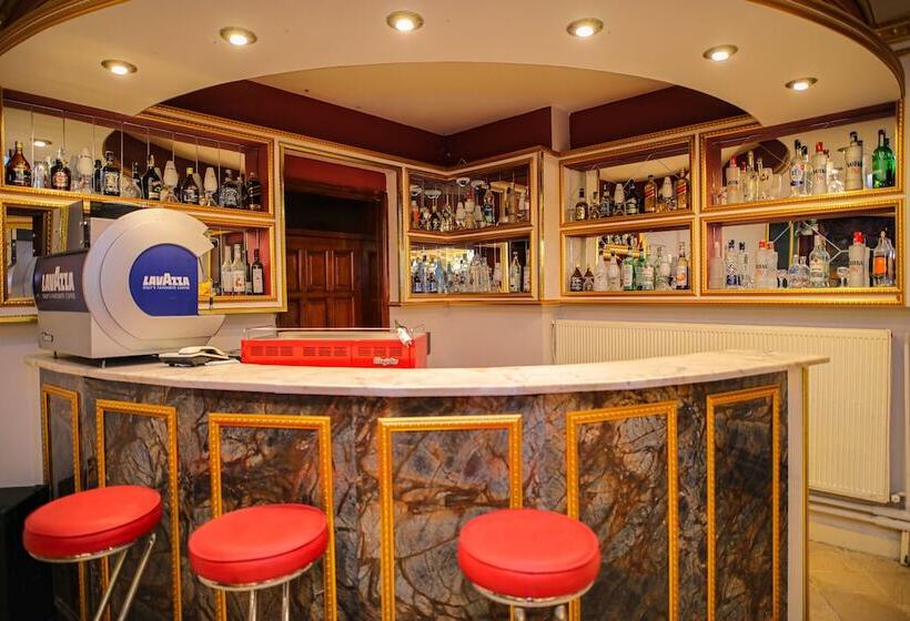 هتل Emin Koçak Termal & Spa   Convention Center