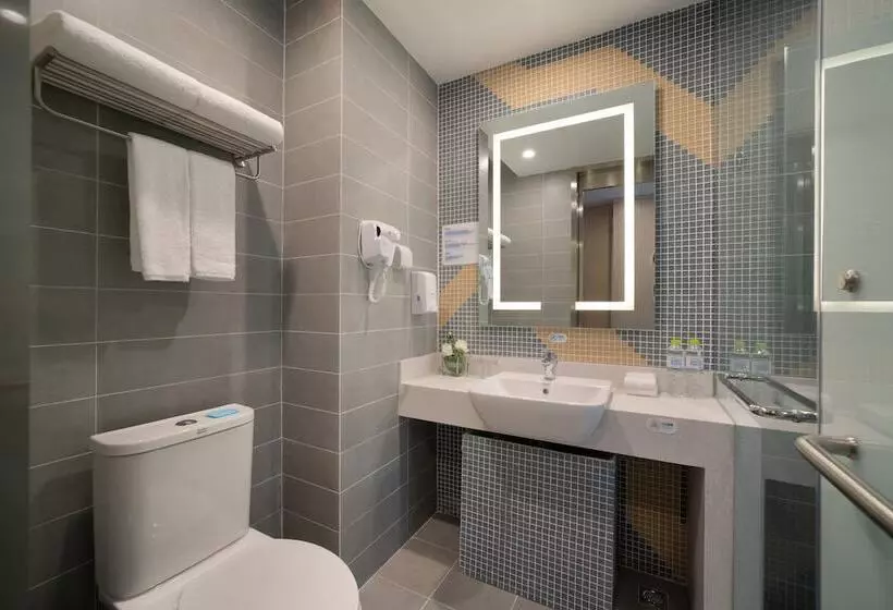 ホテル Holiday Inn Express Qingdao Innovation Park, An Ihg