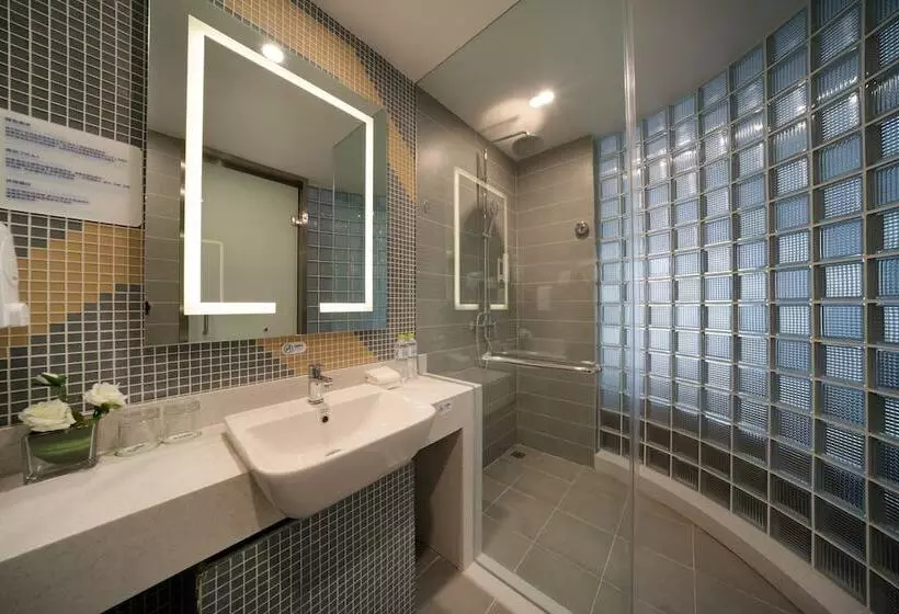 ホテル Holiday Inn Express Qingdao Innovation Park, An Ihg