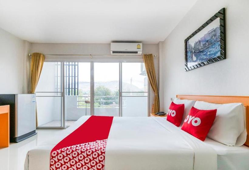 호텔 Oyo 689 Treeyapat Place