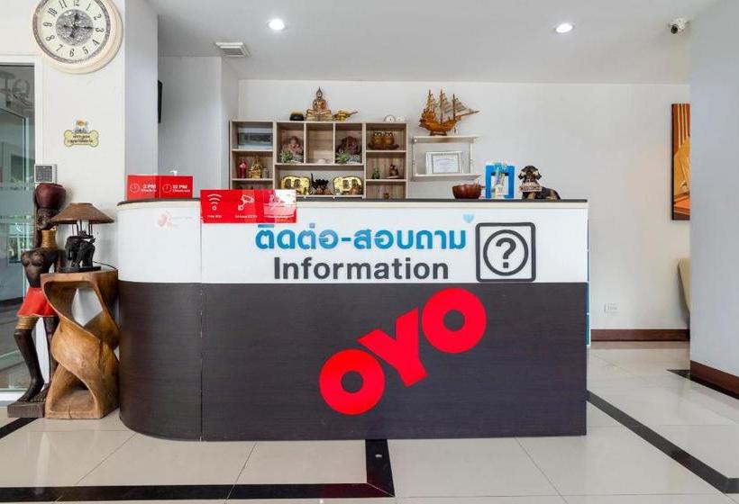 호텔 Oyo 689 Treeyapat Place