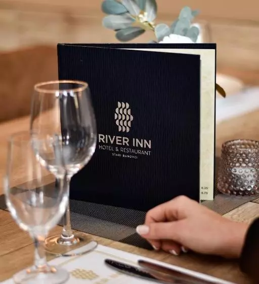 هتل River Inn