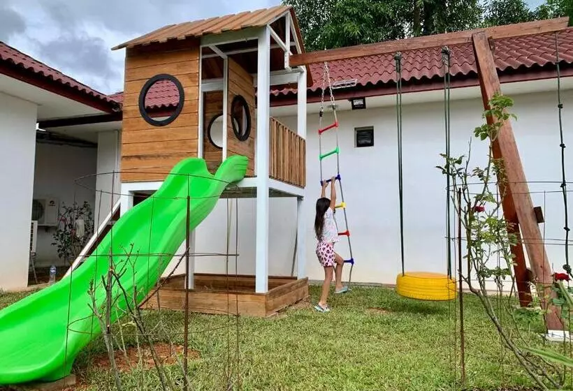 Majatalo River View Villas