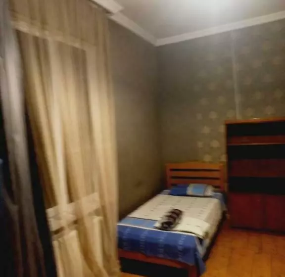 تختخواب و صبحانه Rest For You   отдых для тебя