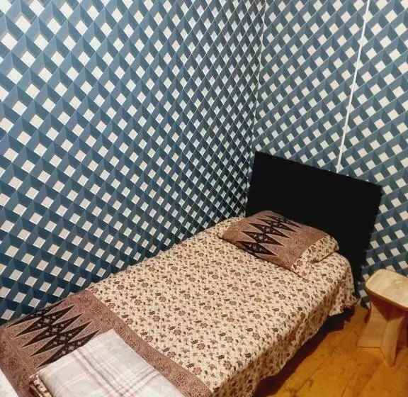 تختخواب و صبحانه Rest For You   отдых для тебя