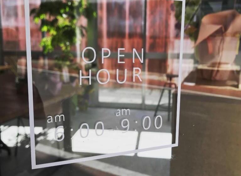 Meedafu's Yui Hostel And Coffee