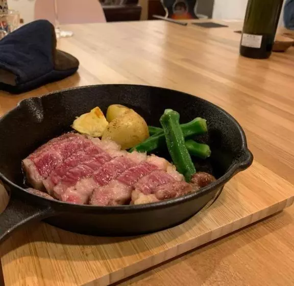 Meedafu's Yui Hostel And Coffee