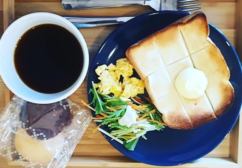 Meedafu's Yui Hostel And Coffee