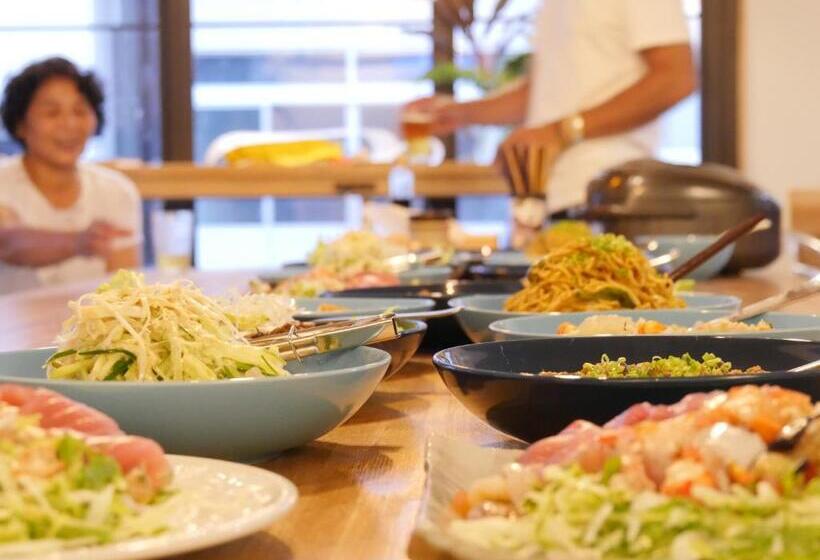 Meedafu's Yui Hostel And Coffee