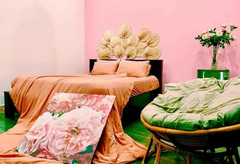 پانسیون Emerald Boutique Stay