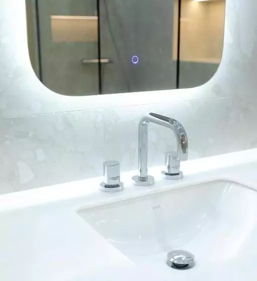 Amsterdam Hotel Aktobe