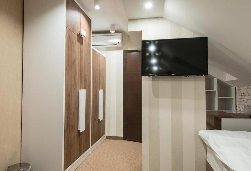 هاستل Centrum Sobe Rooms čačak