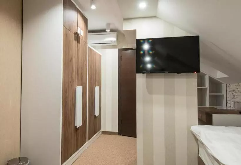 هاستل Centrum Sobe Rooms čačak