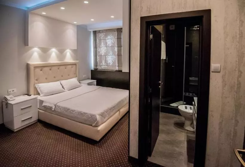 هاستل Centrum Sobe Rooms čačak