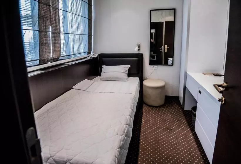 هاستل Centrum Sobe Rooms čačak