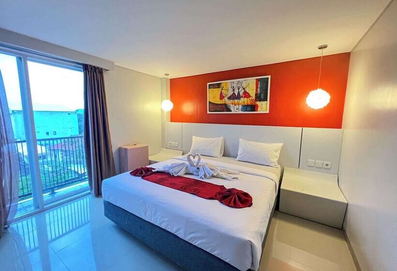 בית מלון כפרי Kyriad Haka Makassar