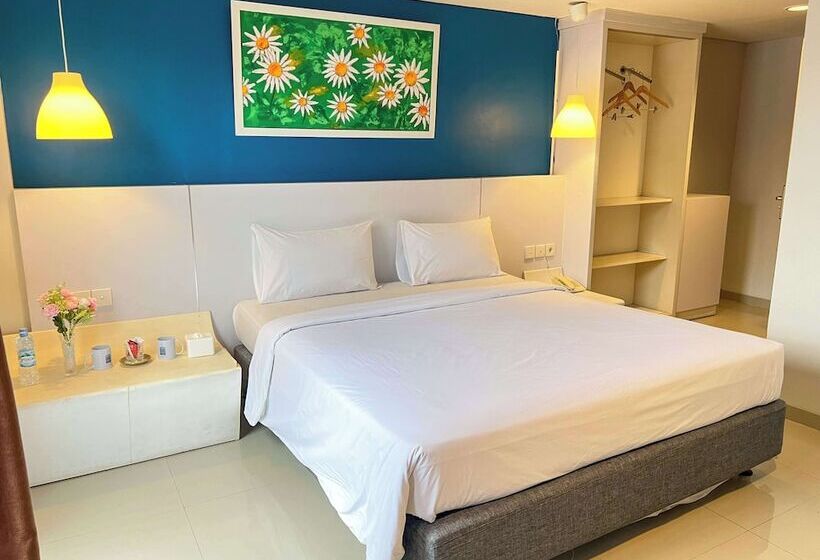 בית מלון כפרי Kyriad Haka Makassar