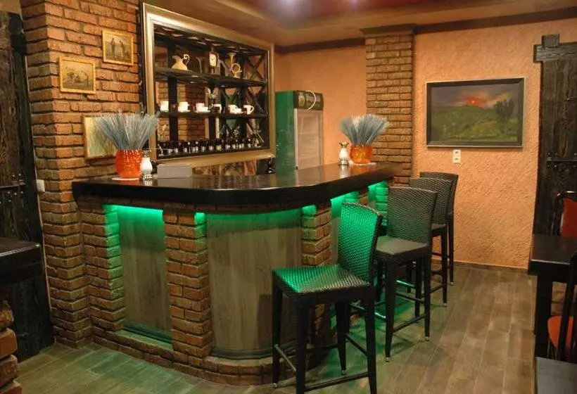 Motelli гостинний двір