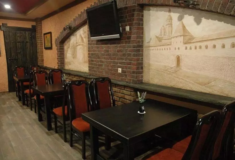 Motelli гостинний двір